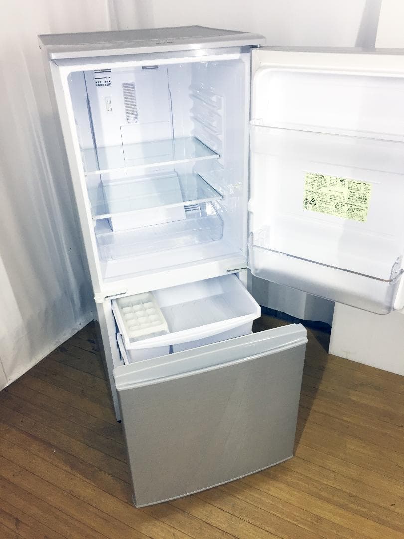 送料無料★2015◆中古★SHARP 137L 冷蔵庫【SJ-D14A-S】