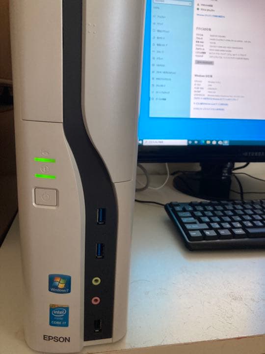 パソコンデスクトップジャンク品　Core i7 Win10 EPSON