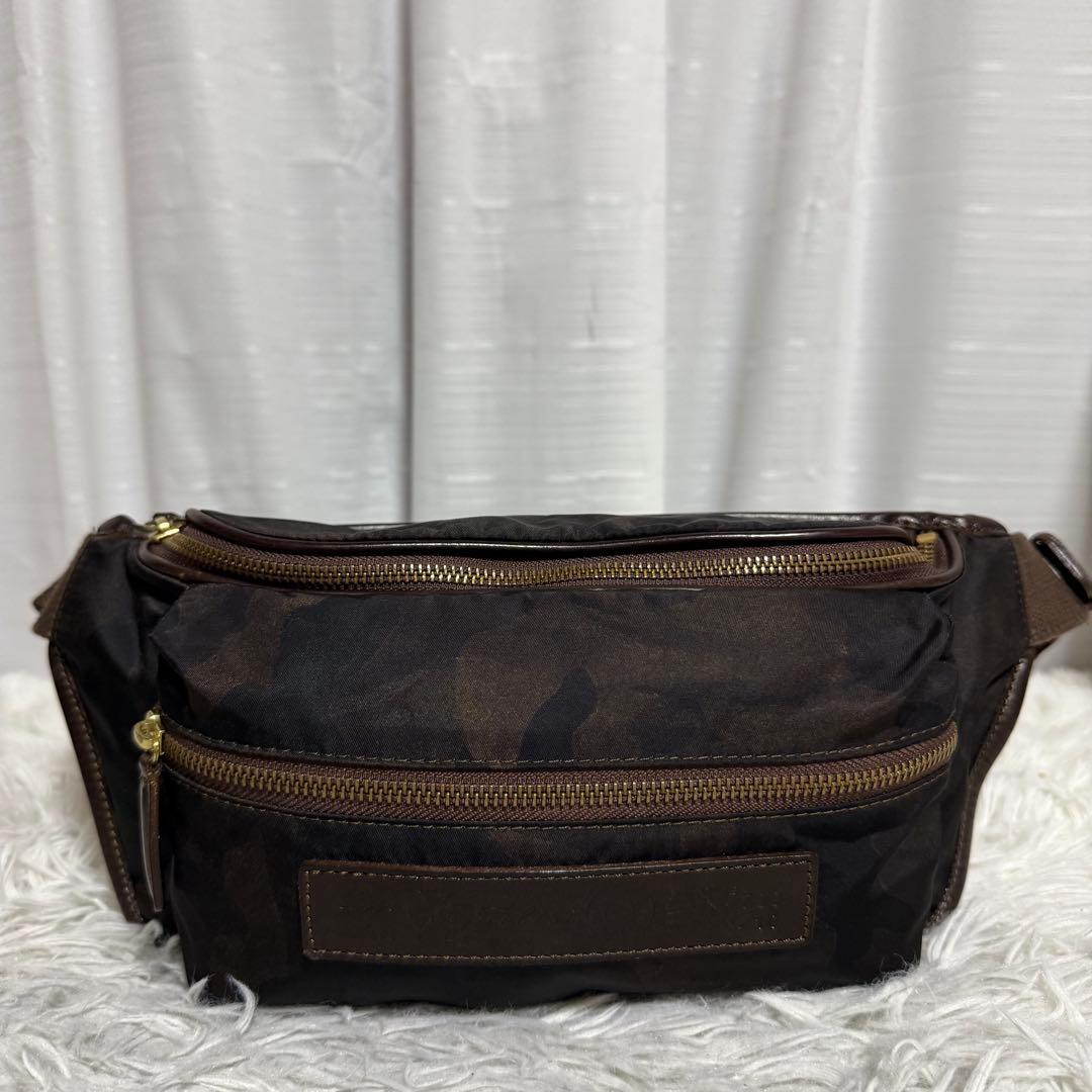 ⭐️未使用級⭐️　Felisi　フェリージ　ボディバッグ　799　ナイロン　カモ柄