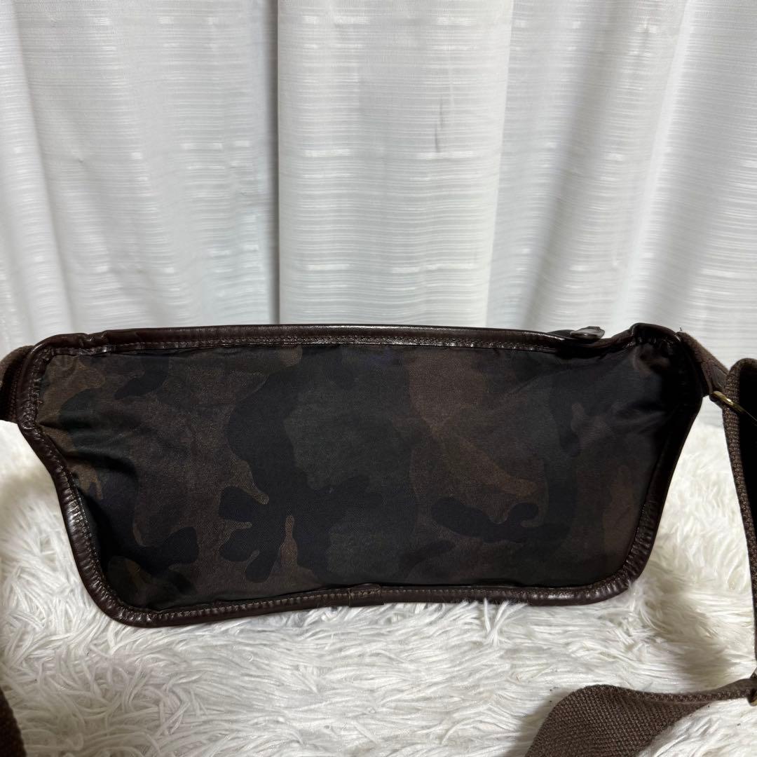 ⭐️未使用級⭐️　Felisi　フェリージ　ボディバッグ　799　ナイロン　カモ柄