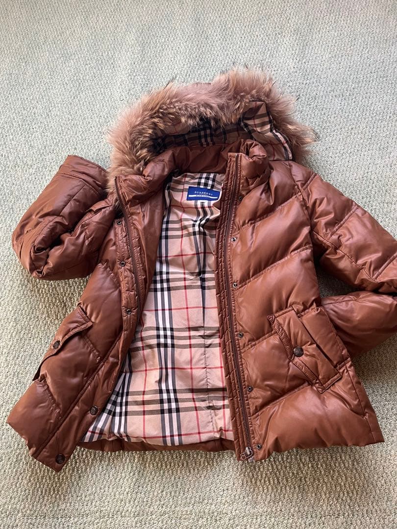 バーバリーブルーレーベル ダウンジャケット