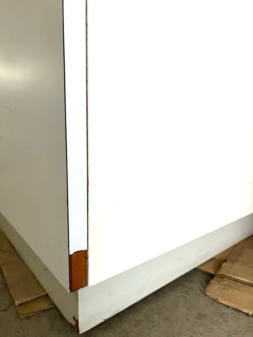 【6/10までこの価格】照明カギ付ショーケース