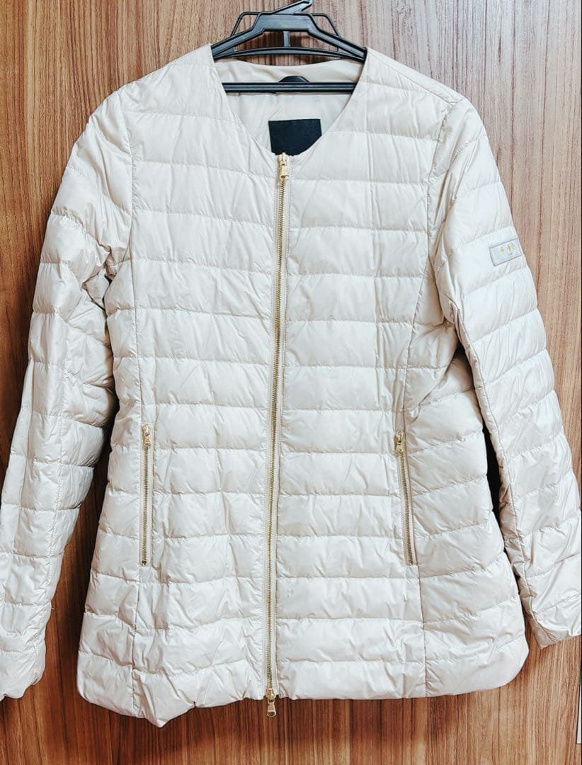 【美品】TATRAS NORKO ダウンジャケット ベージュ Mサイズ