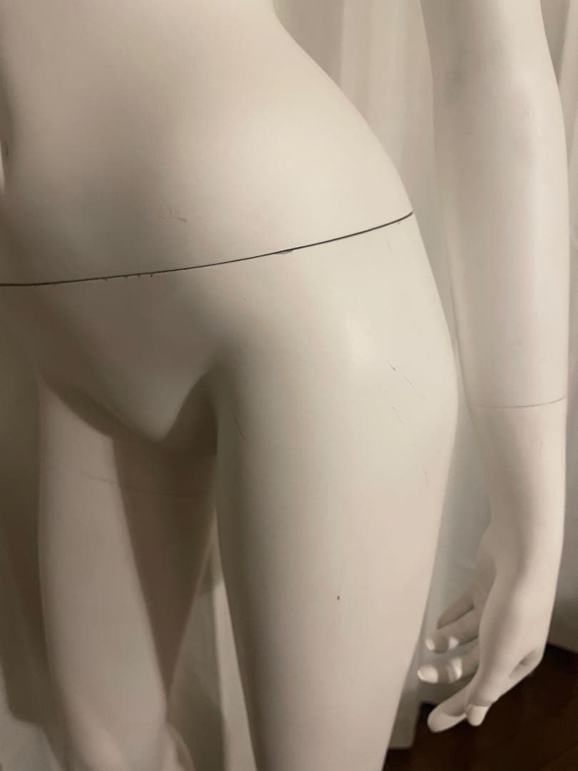 レディースマネキン　スレンダー