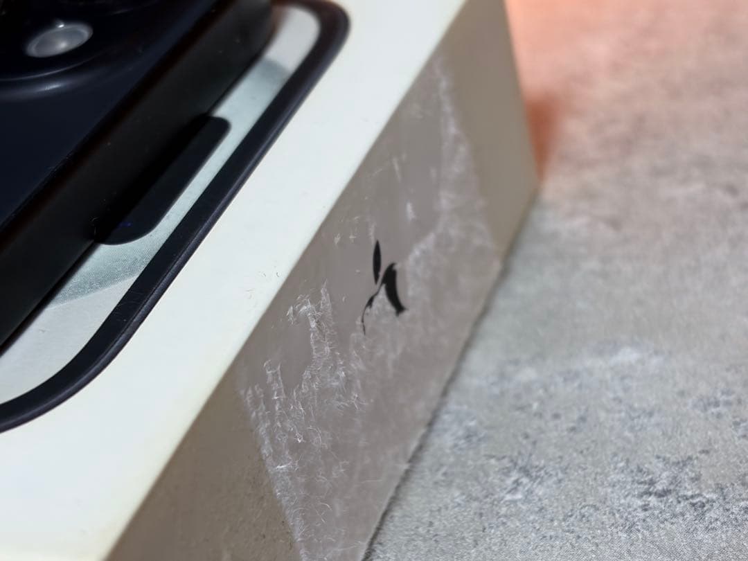 Apple iPhone 15 ブラック 本体 simフリー