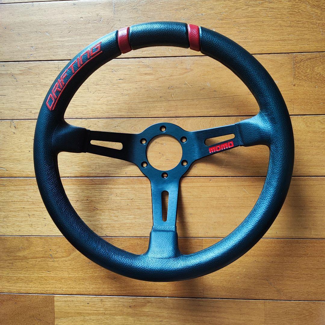MOMO ステアリング DRIFTING 330Φ 85mm DEEP