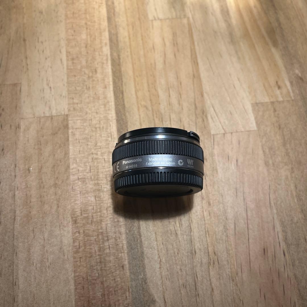 LUMIX 14mm f2.5 単焦点レンズ