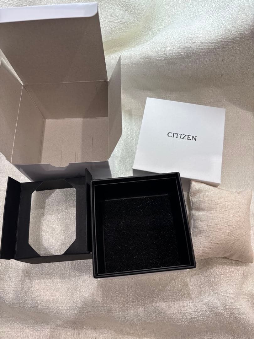 CITIZEN シチズン 時計空箱 10個セット　クッション付 保管用 BOX