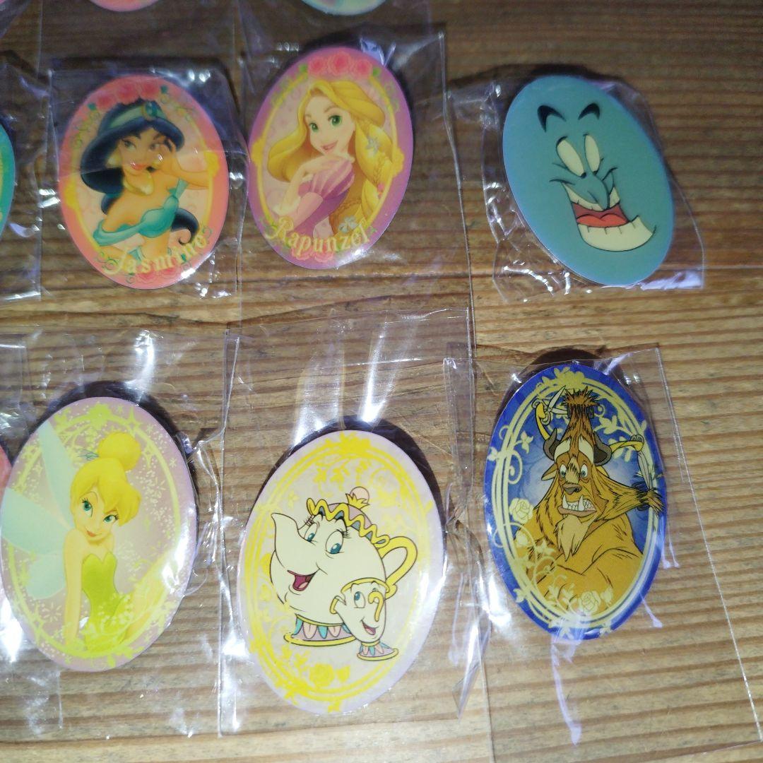 ディズニーオンクラシック ピンバッジ　13個セット アナ　エルサ　ラプンツェル