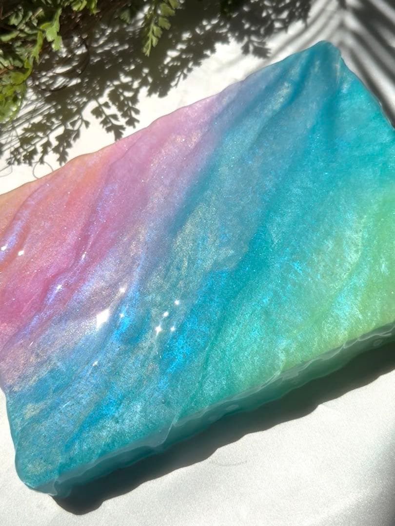 レジンアート　虹×波。　海アート　オーシャンアート　インテリアパネル