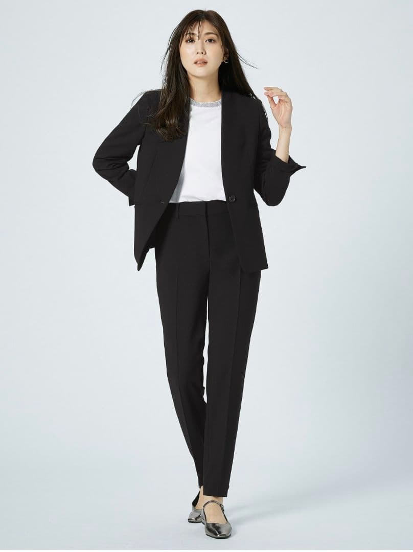 プラステ　パンツスーツ　ノーカラー　セットアップ　洗える　ストレッチ　黒　L