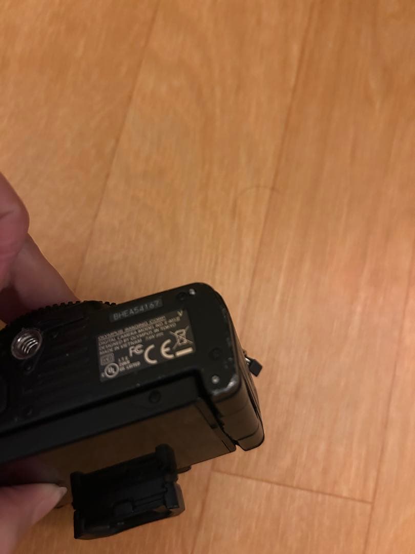 OLYMPUS OM-D 5IIデジタル一眼レフカメラ　シャッター数8138回