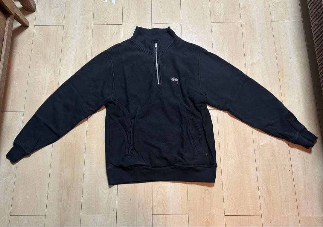 stussy ハーフジップトレーナー　ブラック