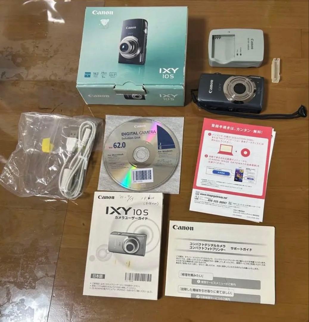 Canon カメラ　IXY 10S PC1467 充電器　ブラック　コンデジ