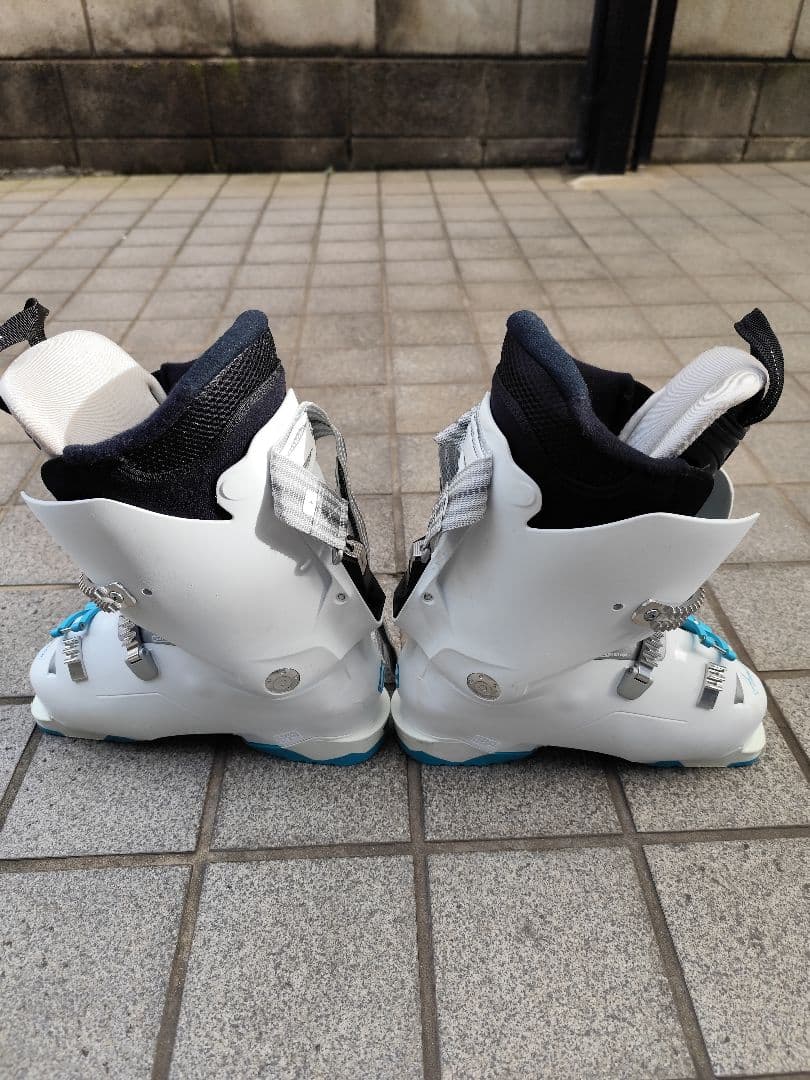 ロシニョール女性用スキー用ブーツ ホワイト/ブルー