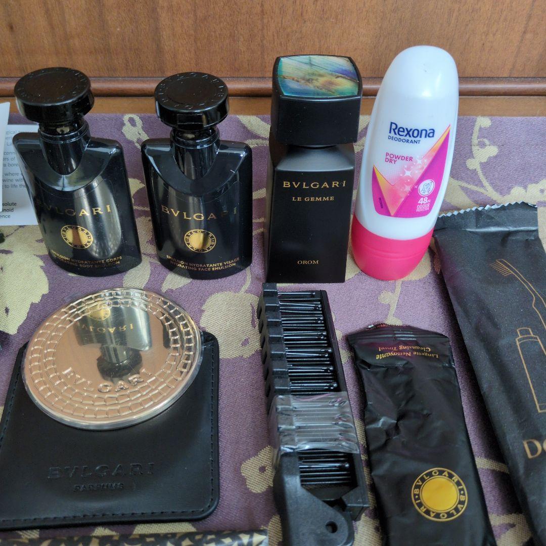BVLGARI 旅行用化粧品セット 10点
