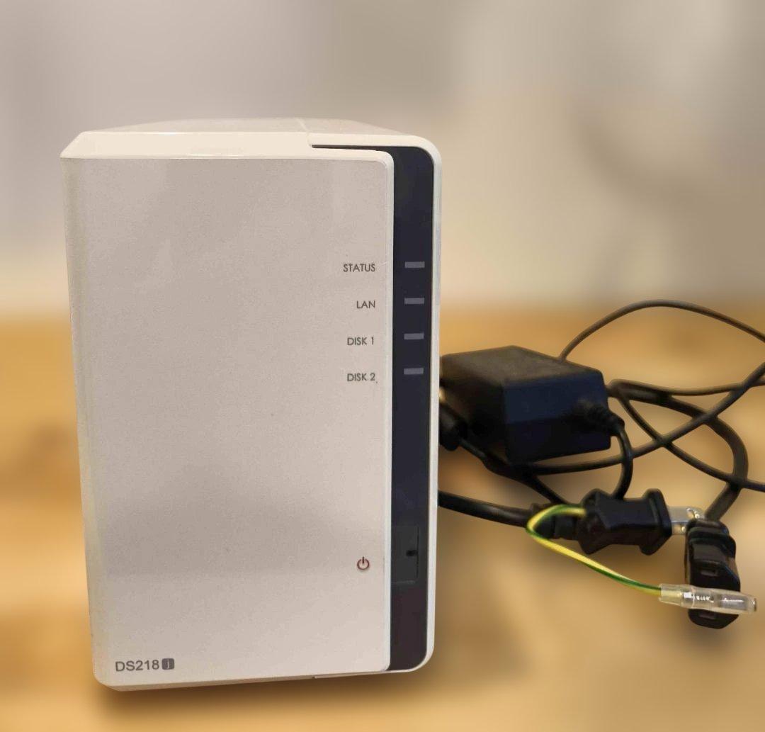 外付けハードディスク・ドライブ Synology DS218j