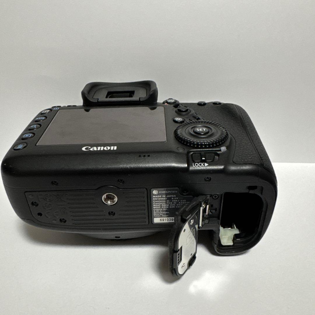 Canon EOS 5D Mark IV デジタル一眼レフ