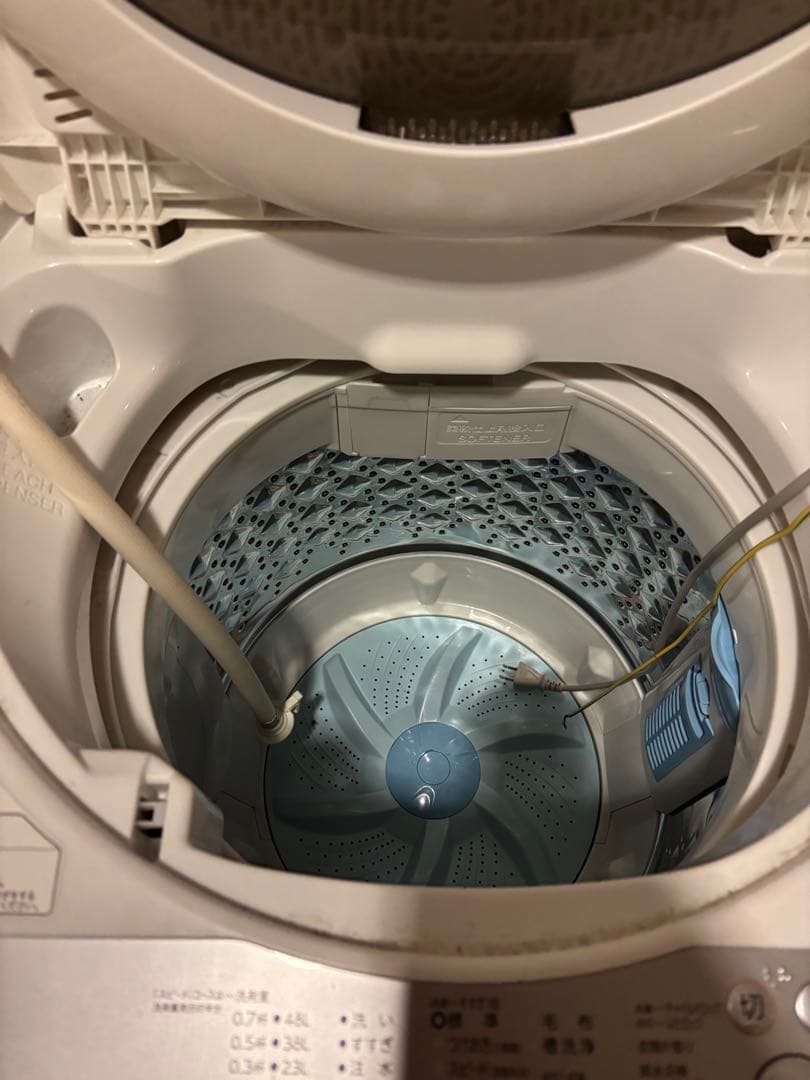 (新生活応援)引き取り可 TOSHIBA 縦型洗濯機 本体 ホワイト