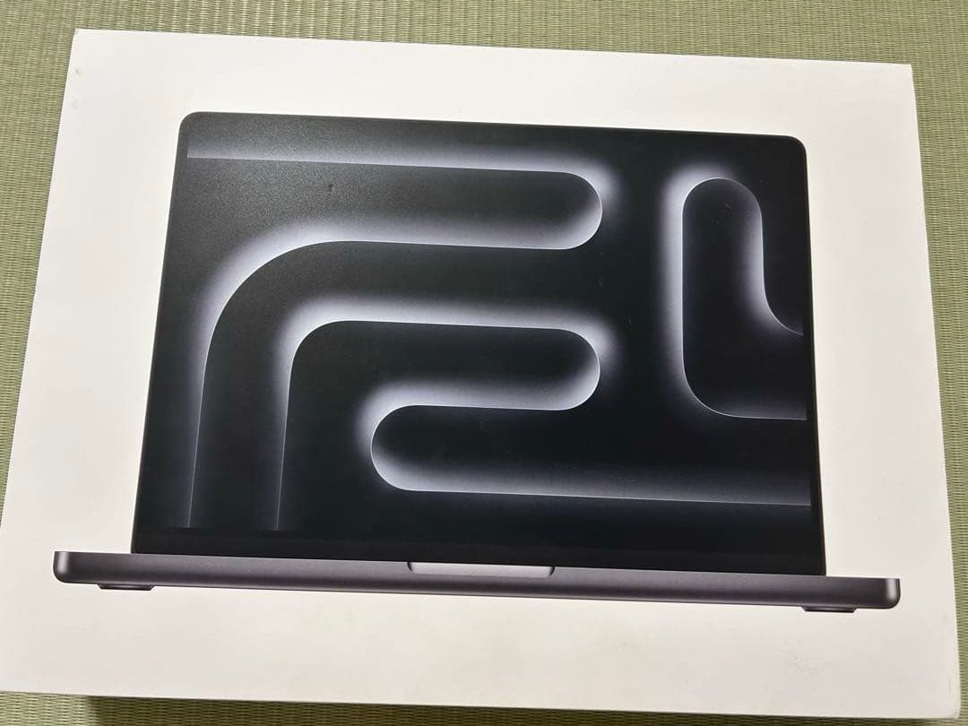 Apple MacBook M4 Pro 4TB 24GB 16インチ