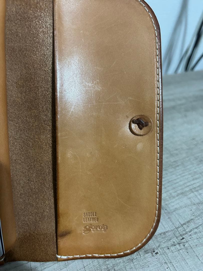 ゴローズ　二つ折り財布　EXILE TAKAHIROと 同モデル　評価にて安心