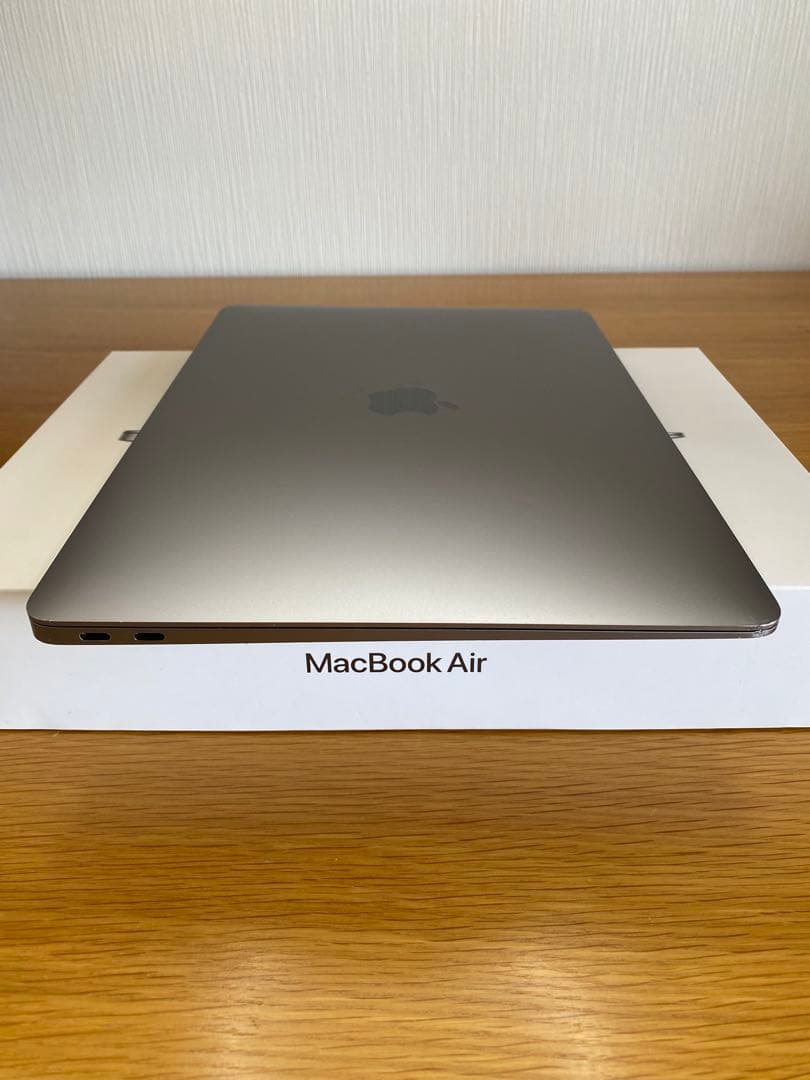 MacBook Air 2020 M1チップ　MacBook本体　難あり