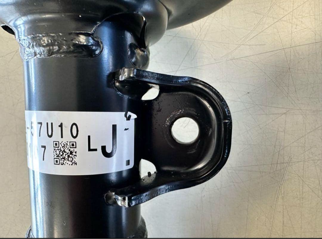 新車外し!エブリィワゴン/DA17W 純正ショックアブソーバー