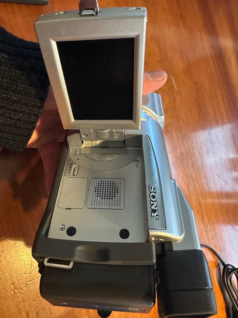 SONY デジタルビデオカメラ ハンディカム　 DCR-TRV70K