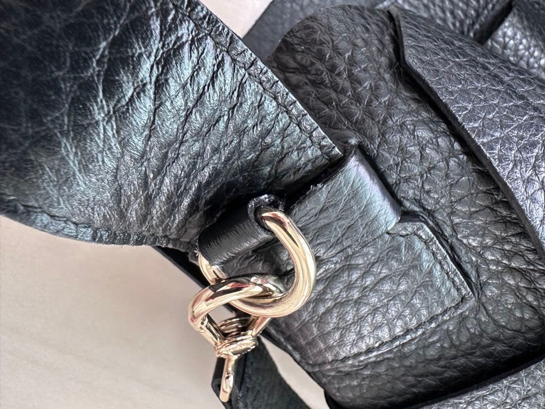 ア*リ様 【FURLA 】2WAYショルダーバッグ ＜替ベルト付き＞