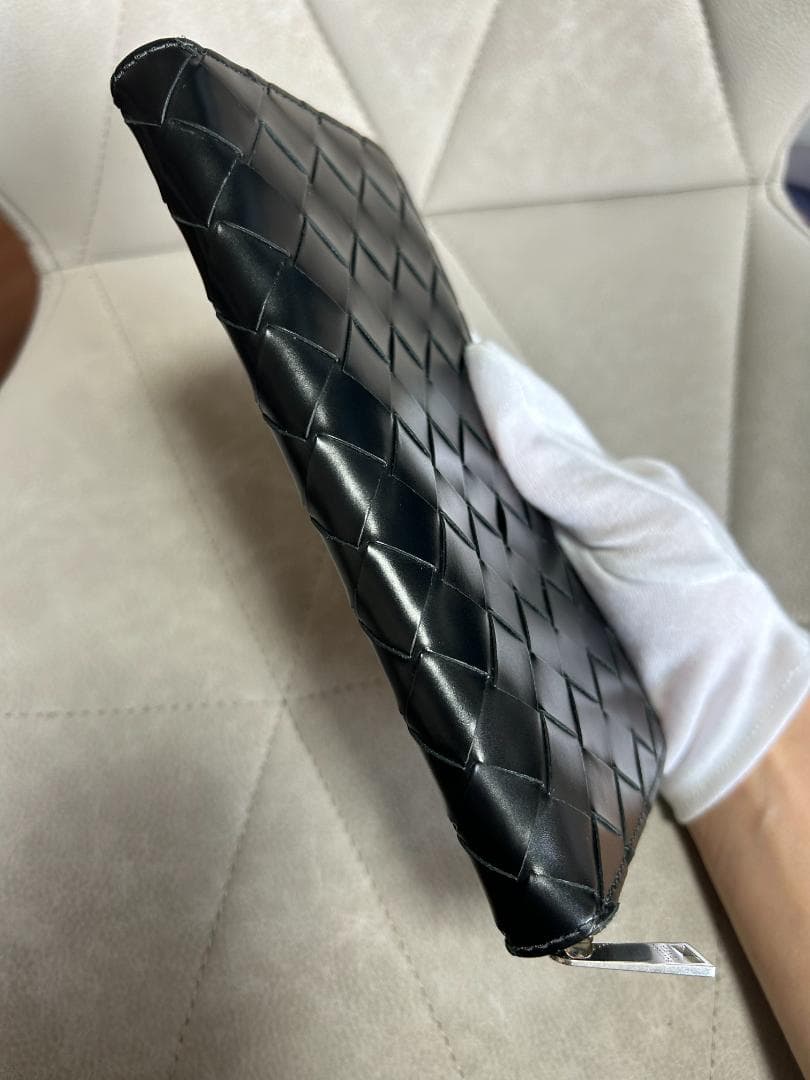 ボッテガヴェネタ BOTTEGA VENETA　ブラック レザー長財布