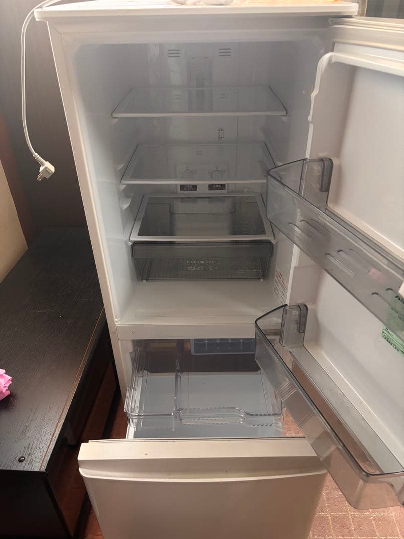 【値下げ】三菱 冷蔵庫 146L MR-P15G-W 一人暮らし　値下げします