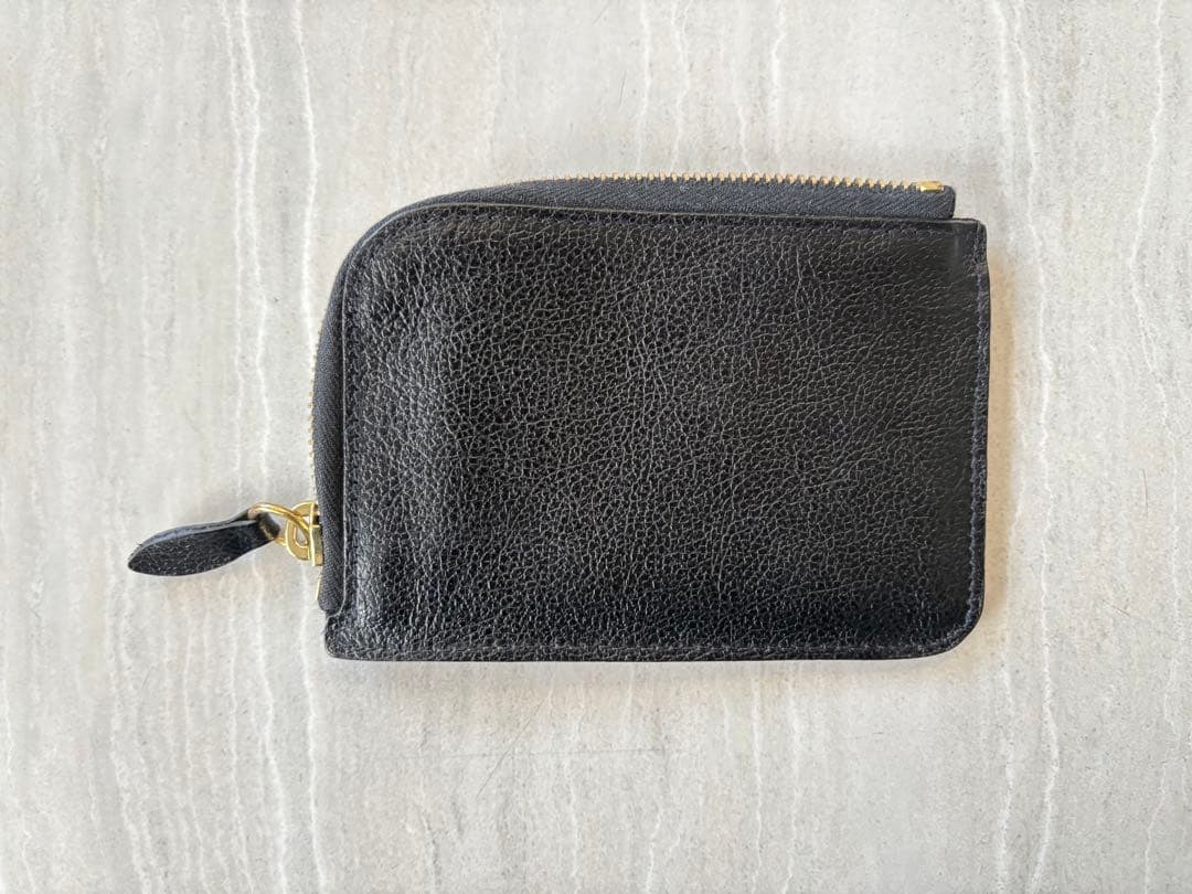 【ILBISONTE】　コンパクトウォレット 黒レザーケース