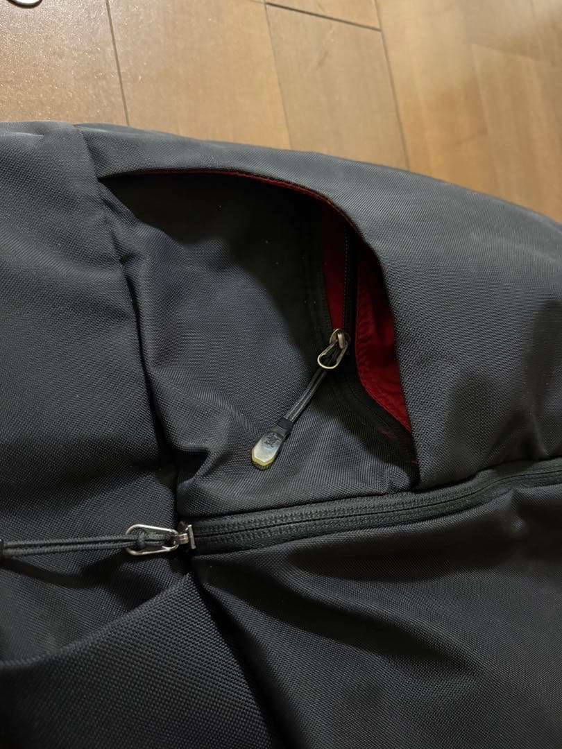 【希少】ARC’TERYX アークテリクス メッセンジャーバッグ ミストラルBK