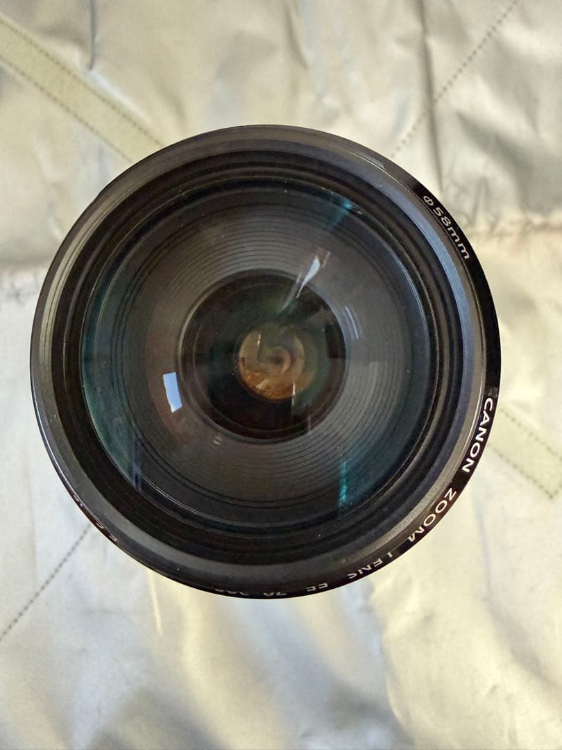 美品　キヤノンEF70-300mmf/4-5.6 IS USM 専用フード付き