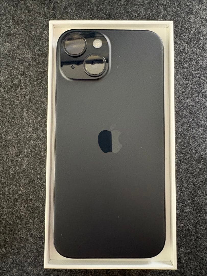 iPhone 15 128GB ブラック SIMフリー ケース フィルム付き