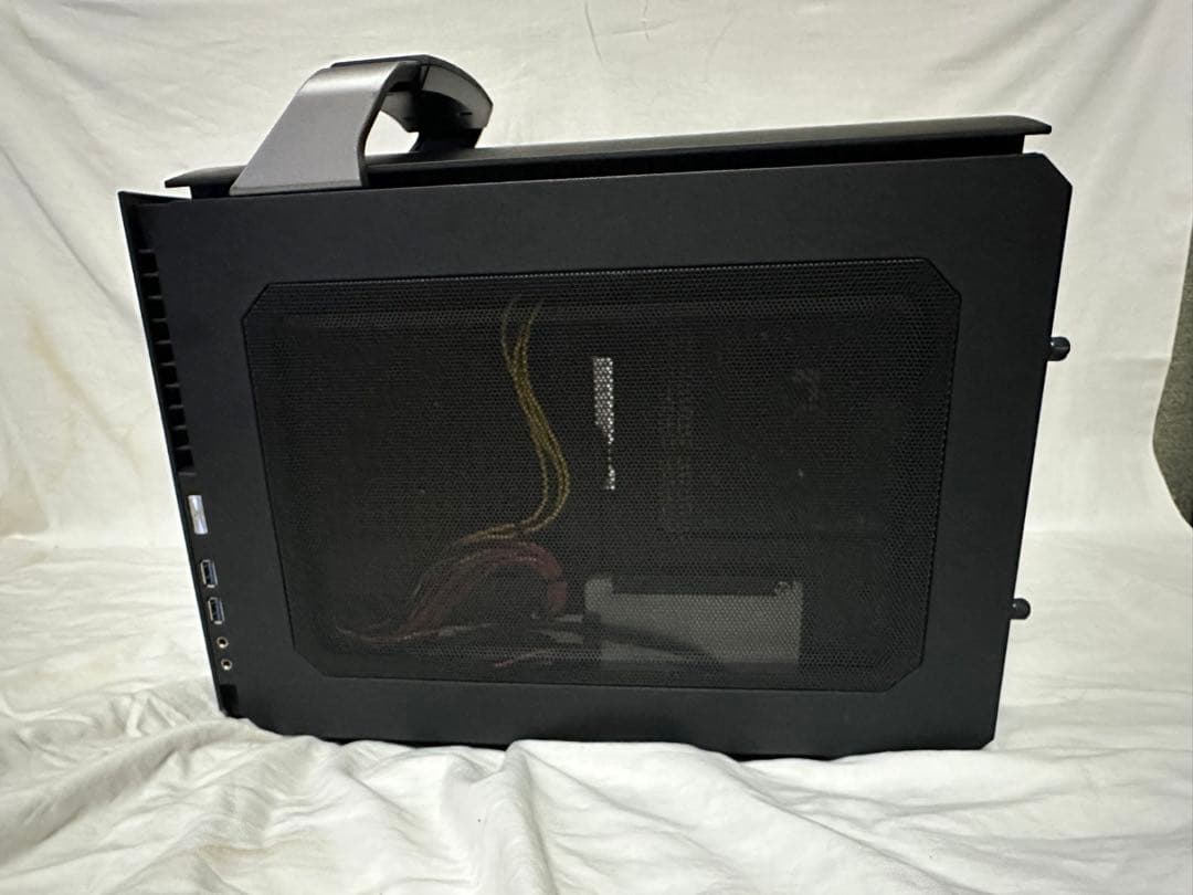 【最終値下げ】省スペース自作PC ITXサイズ 第7世代i5 GTX750搭載