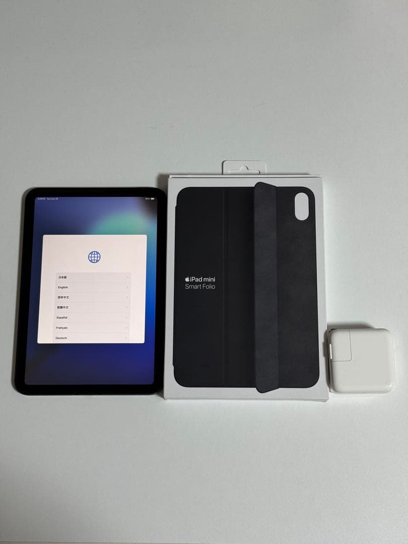 iPad mini 6 セルラー64GB Smart folio