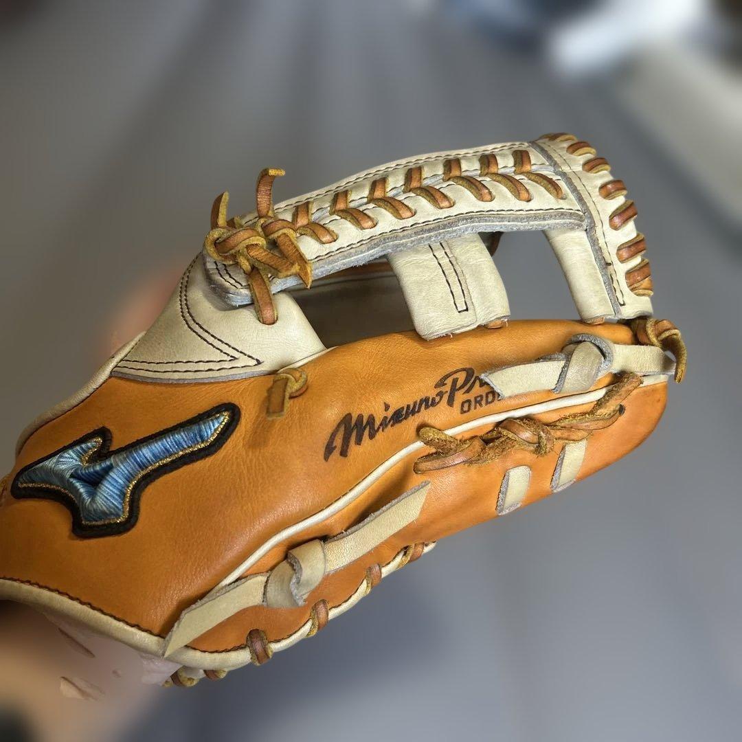 【目立った傷なし】ミズノプロ　内野手用グローブ　少し硬い