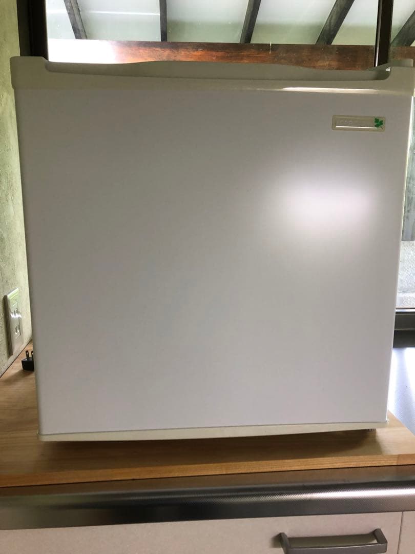 美品　YAMADA ノンフロン冷蔵庫　2018年製 YRZ- C05B1 45Ｌ