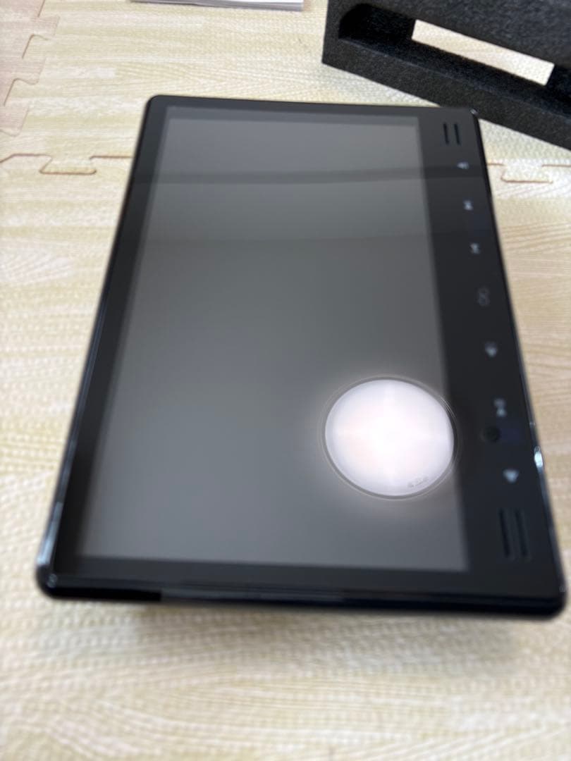 10.1インチ 後部座席用DVDプレーヤー　ヘッドレストモニター