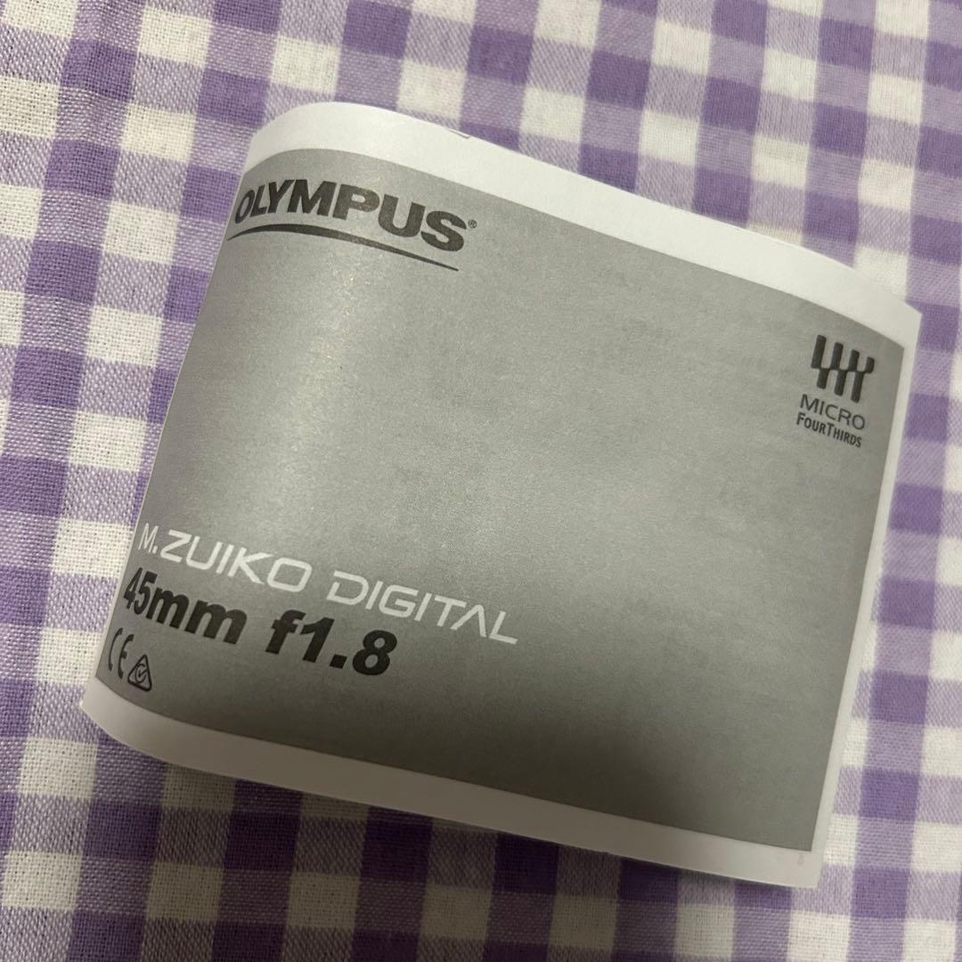 OLYMPUS 45mm f1.8 単焦点レンズ　m.zuiko