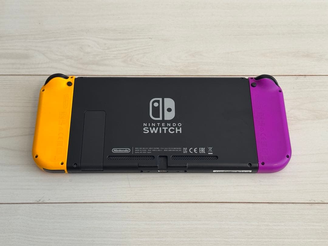 Nintendo Switch 本体+ジョイコン4本セット