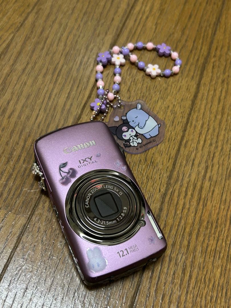 Canon IXY 930is デジタルカメラ パープル サンリオケース付き