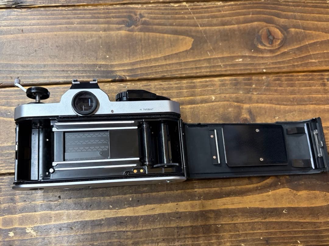 Nikon NEW FM2 & 50mm f/1.4 レンズセット