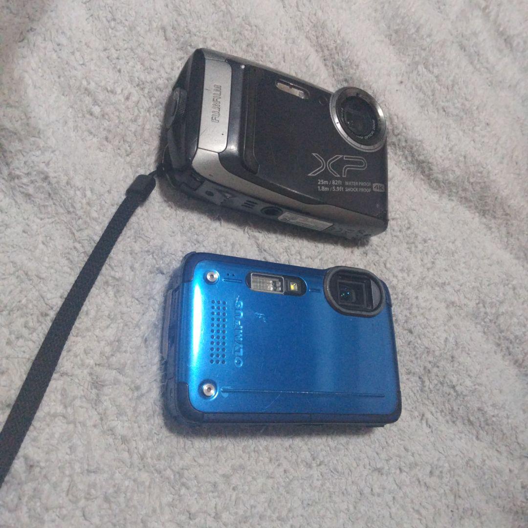 ⭕️バラ売り相談可★スマホ転送♥️動作品２台★XP140黒★TG630青