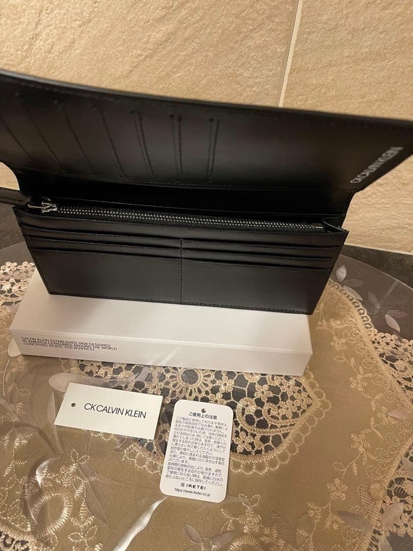 【新品】カルバンクライン　長財布➕ クラッチ・セカンドバッグ ダイス まとめ売り