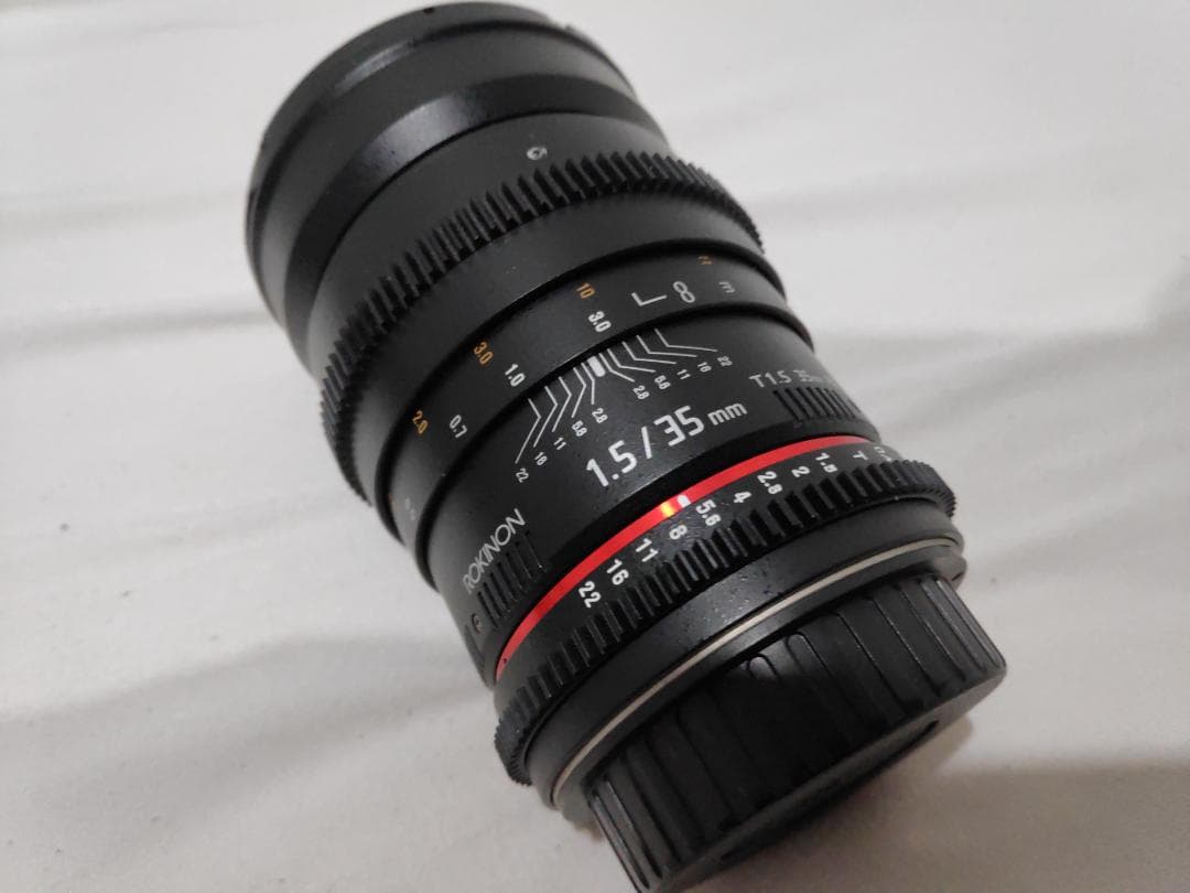 Rokinon Samyang 35mm T1.5 シネレンズ EFマウント