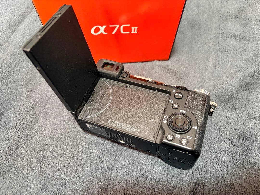 SONY α7CII シルバー+Sonar FE55mmF1.8ZA