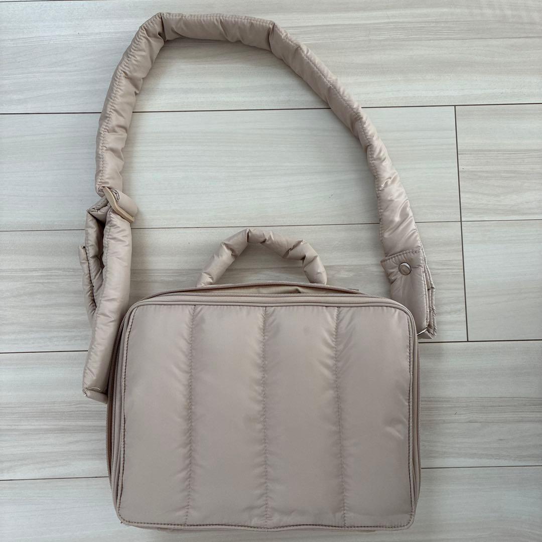 Calin マザーズバッグ ラテ