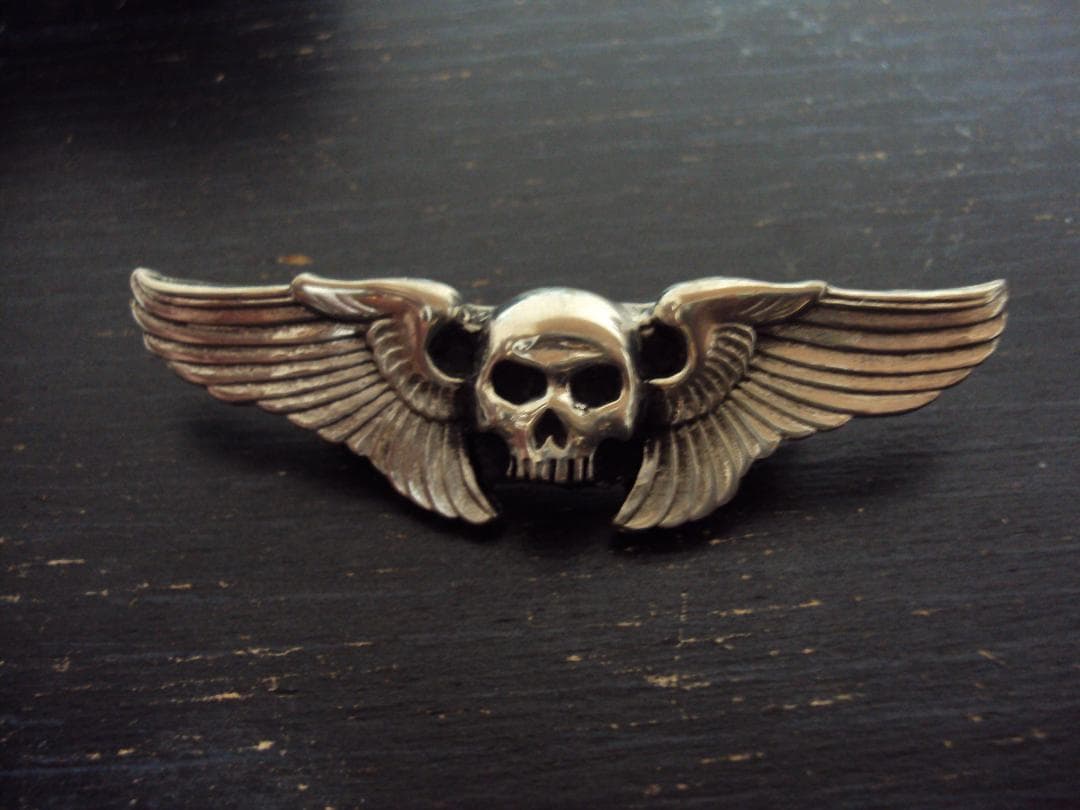 シルバースカル　スカル ウィング　PIN　SS　ヘルズエンジェルズ バッチ